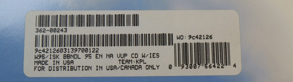 Microsoft Windows 95 Upgrade CD Box version w/ CD & Key & IE Starter Kit, AOL