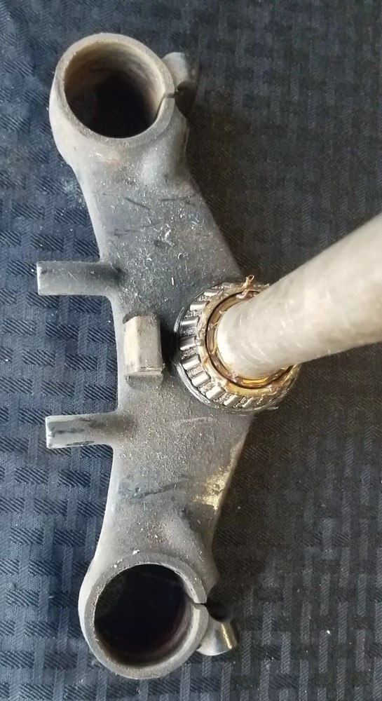 1983 Honda GL1100 Triple Tree Lower ♻️