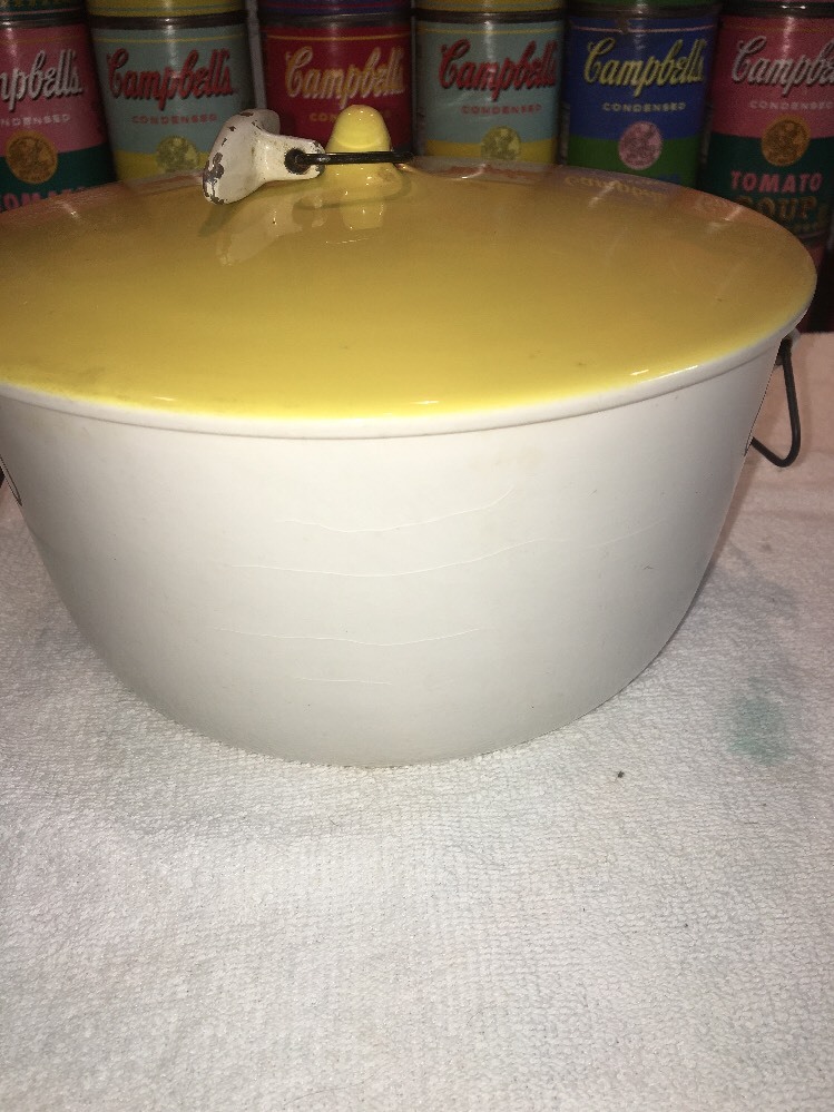 Large Lagardo Tackett Schmid Ironstone Toggle Handled Yellow & White Casserole