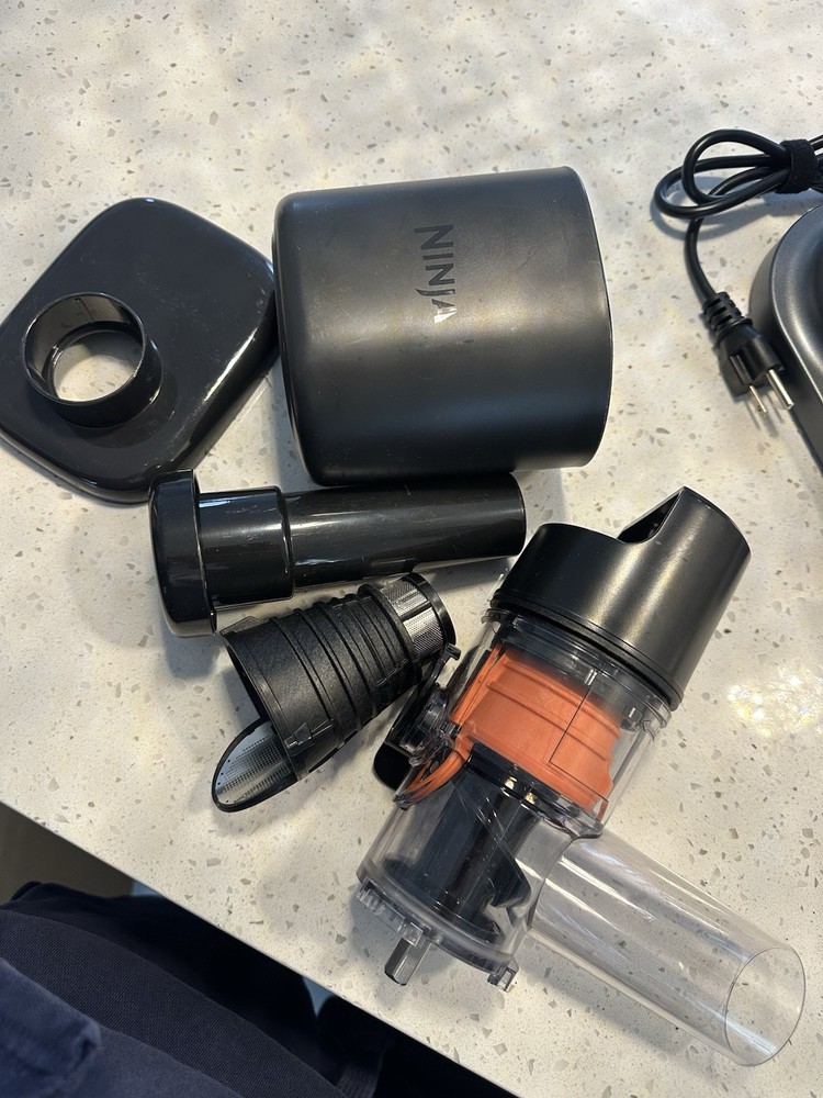 Ninja Never Clog Cold Press Juicer