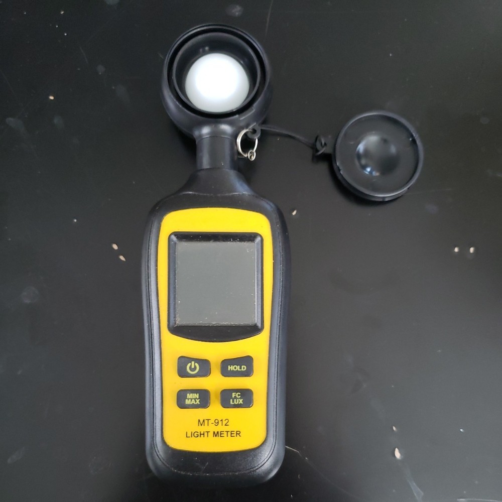 digital Light meter handheld 4 digit color lcd screen