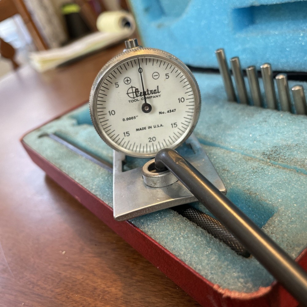 Central Tools 4347 Dial Indicator Set