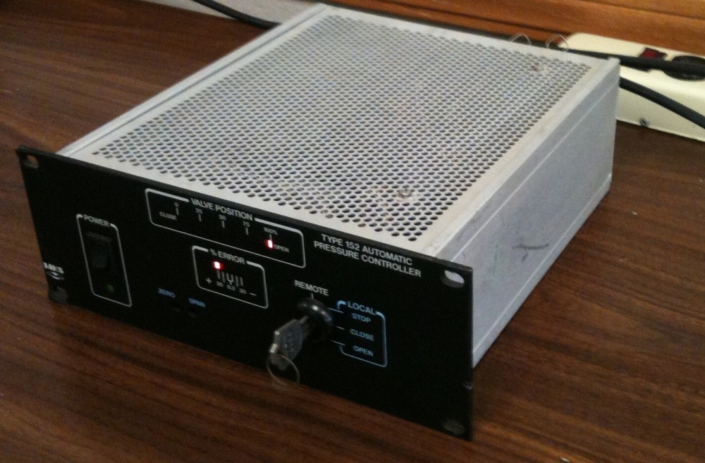 MKS Instruments 152C-PO Automatic Pressure Controller with Key