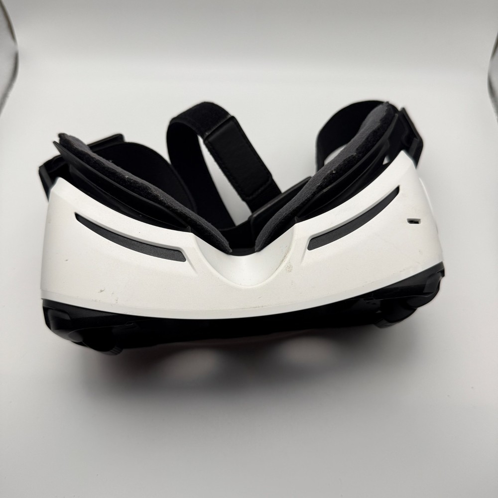 Samsung Gear VR Powered by Oculus