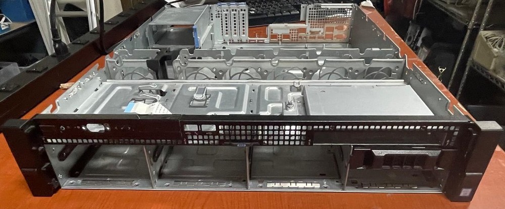 Dell EMC VNXe2 Storage Array Chassis Only – No Drives, No Controllers