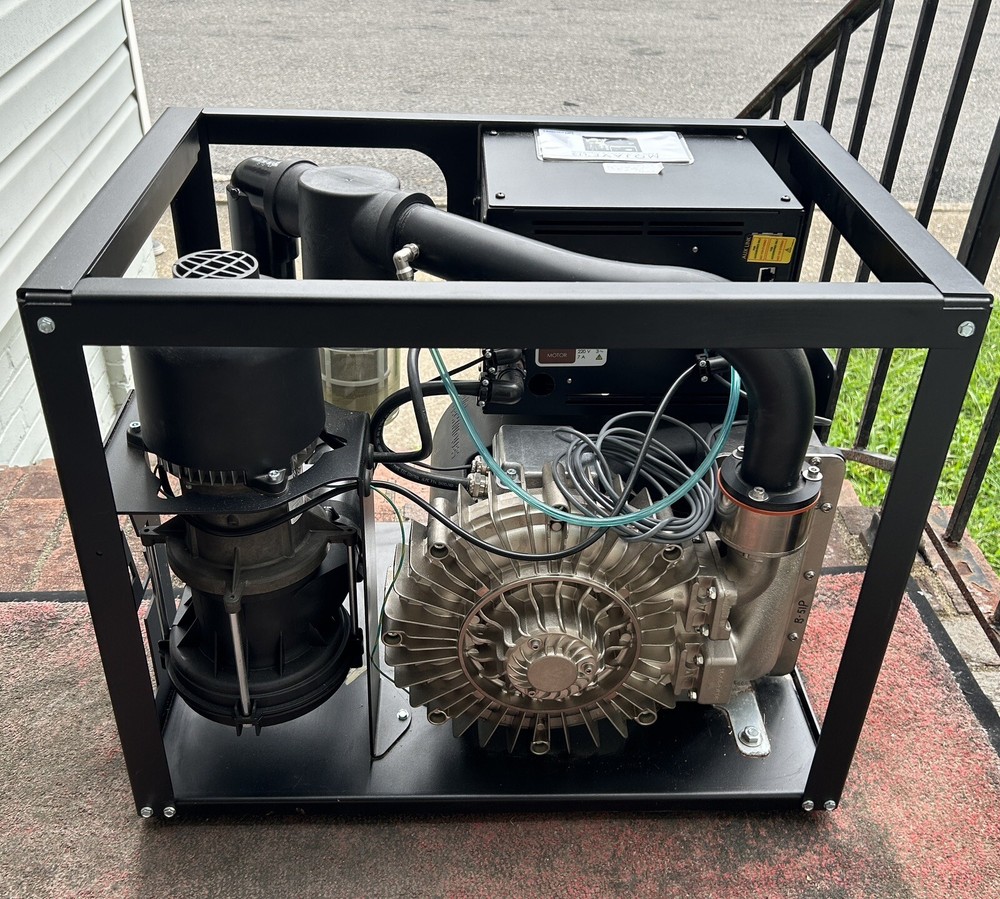 Mojave Professional Vacuum System