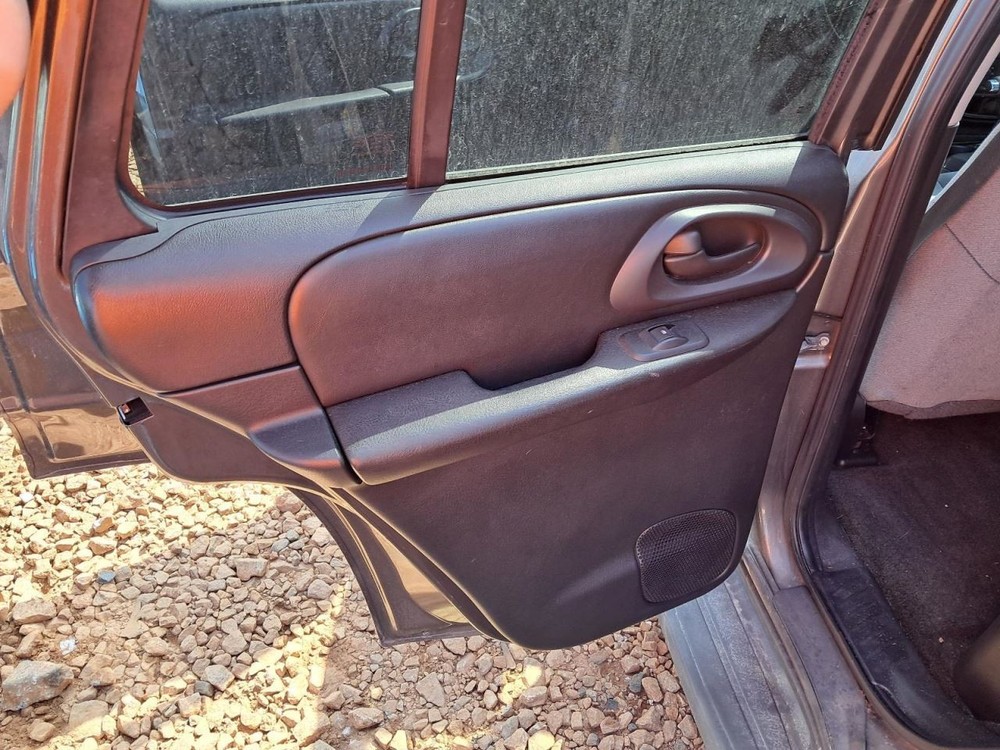 TRAILBLAZ 2008 Glove Box 4820986