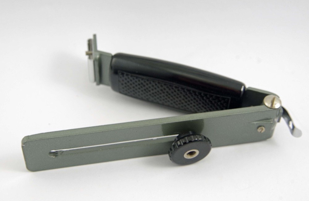 Flash Bracket