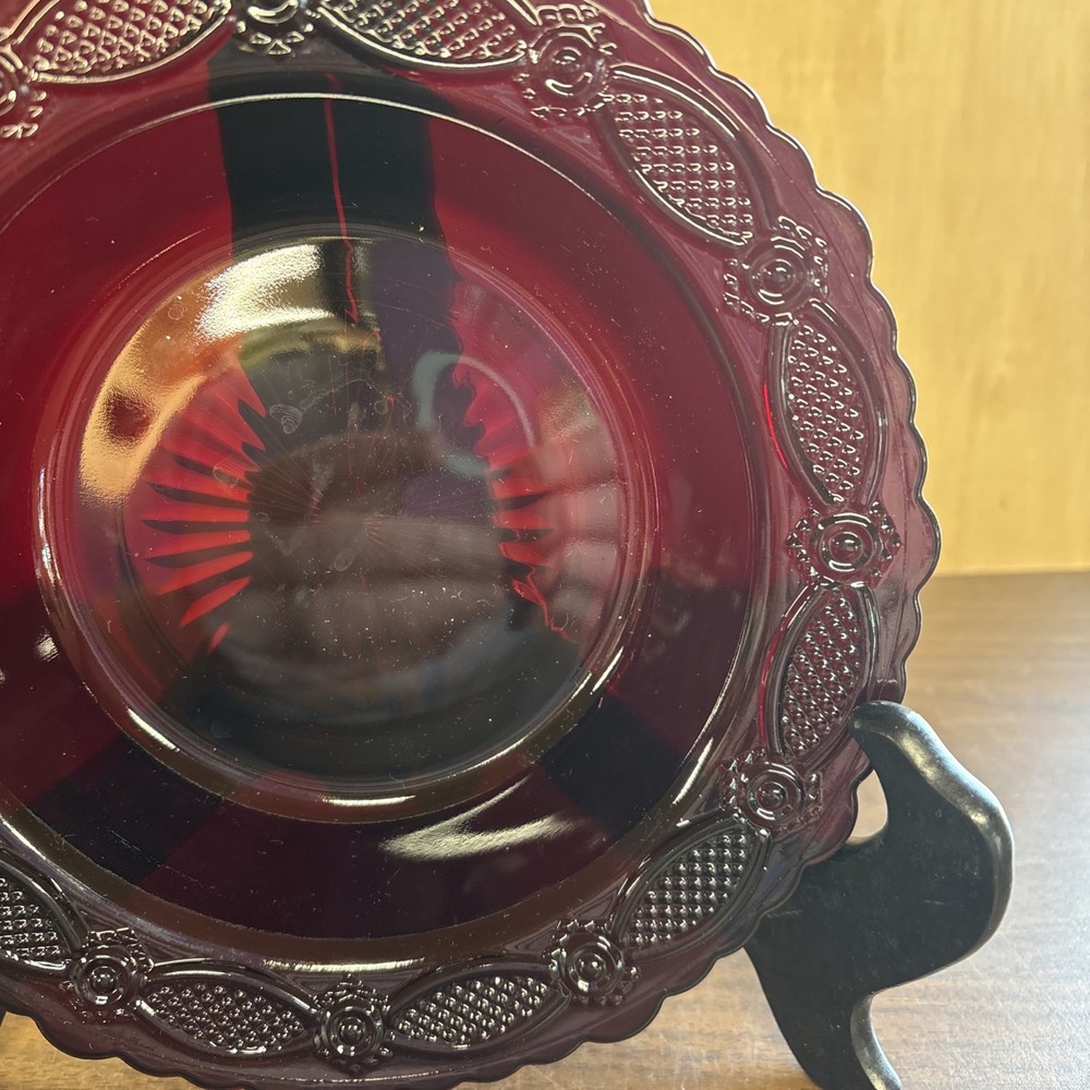VINTAGE Avon 1876 Cape Cod Ruby Red Soup/Cereal Bowl