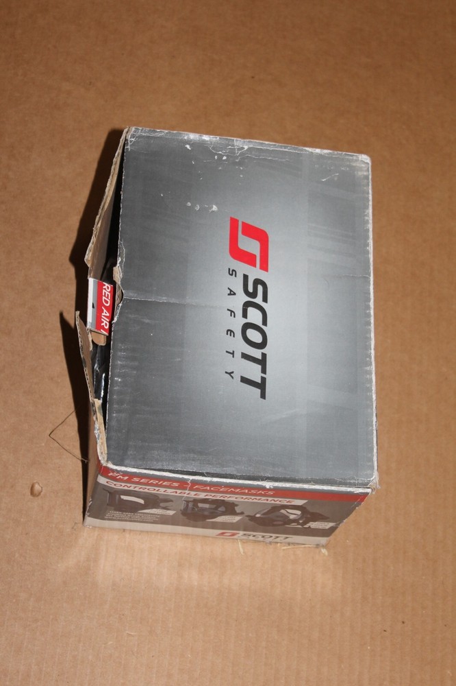 Small Scott Visor Gas Mask RFF4000 BIN#U1