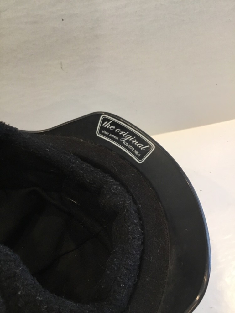 Snowboard Helmet Bern Muse Audio Heaphone Liner priscilla levac Medium