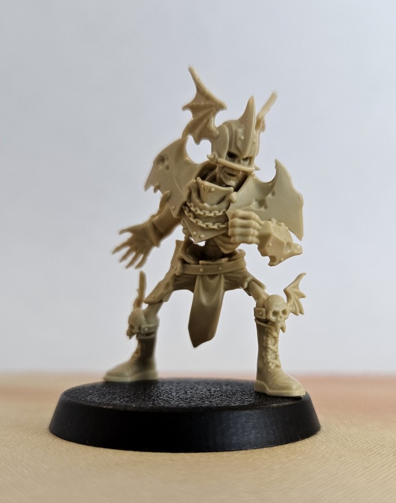 Blood Bowl 4th Edition Shambling Undead Wight #1 - Plastic