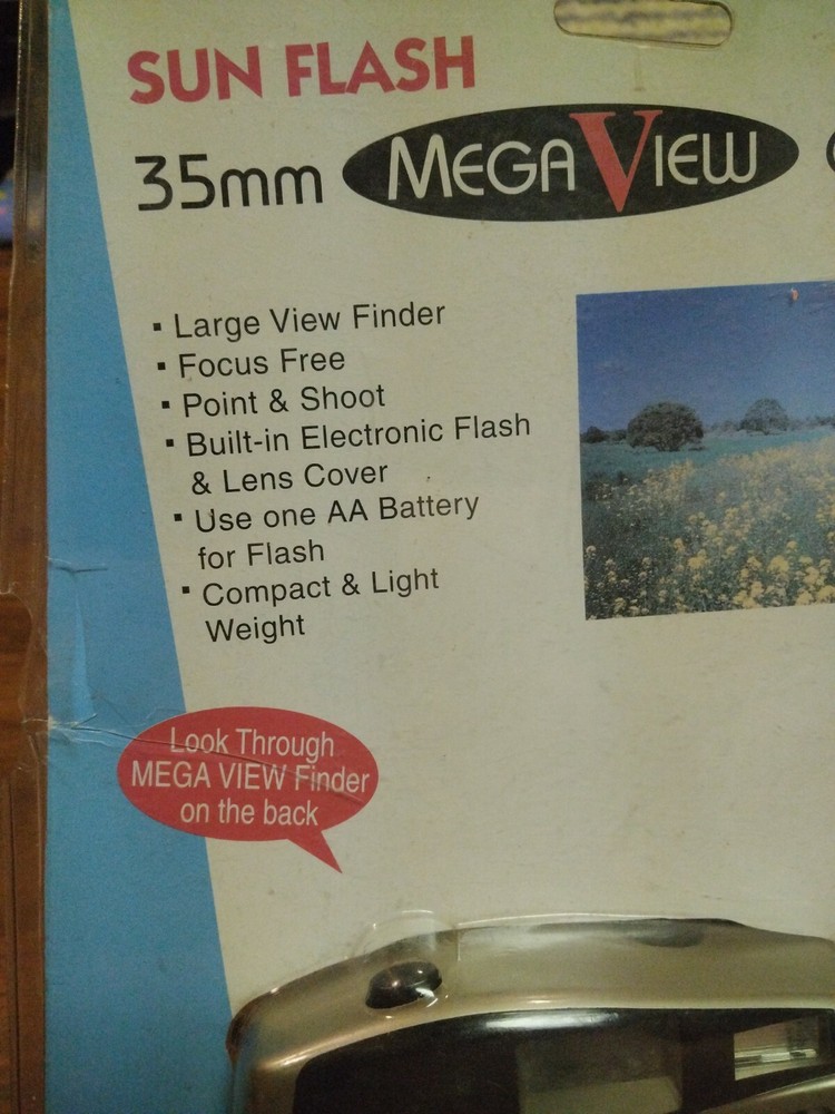 Vintage Sun Flash 35mm Mega View Camera