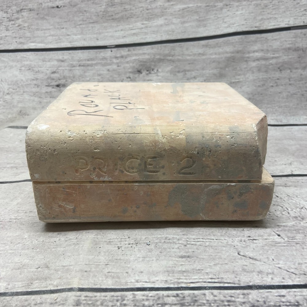 Vintage Unbranded Ceramic Casting Mold Ashtray Round Plack