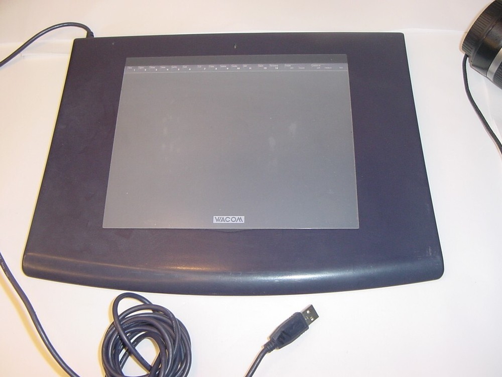 WACOM INTUOS 2GRAPHICS DRAWING TABLET XD-0608-U