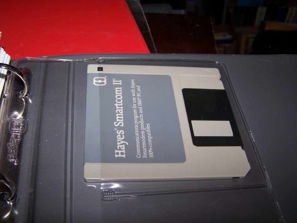 Hayes Smartcom II User's Guide, SmartModem 2400 Manual and software on disks