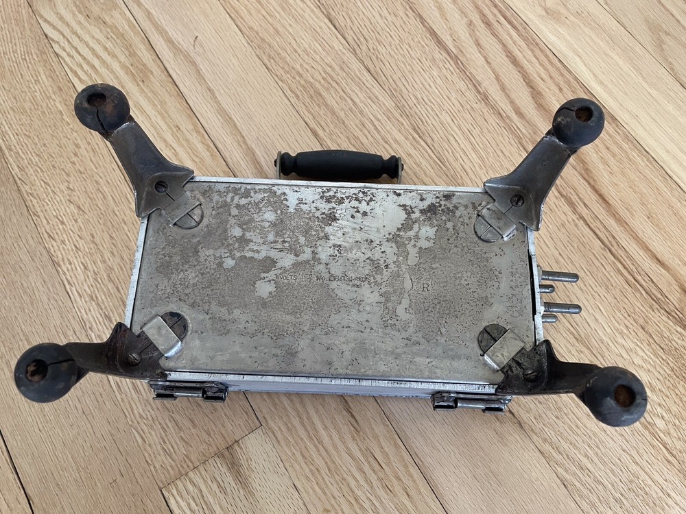 Vintage Thermax Waffle Iron E3930 Art Deco