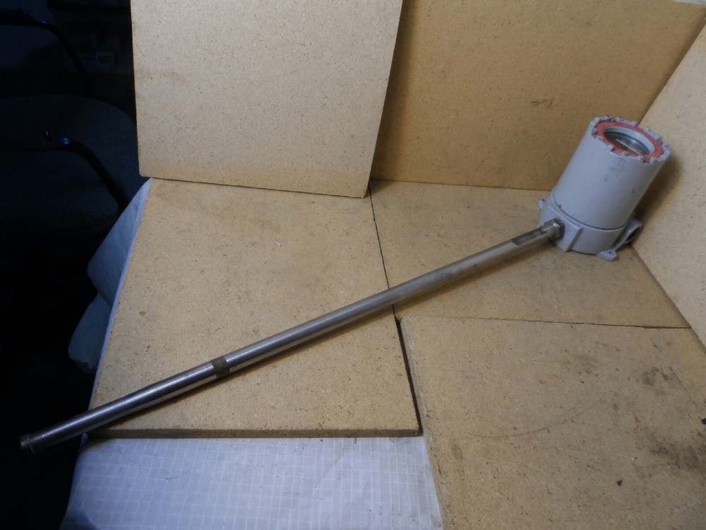 Thermal Instrument Co. 62-9 Mass Flow Meter Model 9500