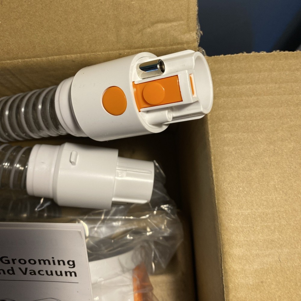 pet grooming vacuum kit and vacuum