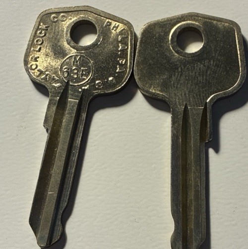 2 Mercedes Key Blanks # M63E