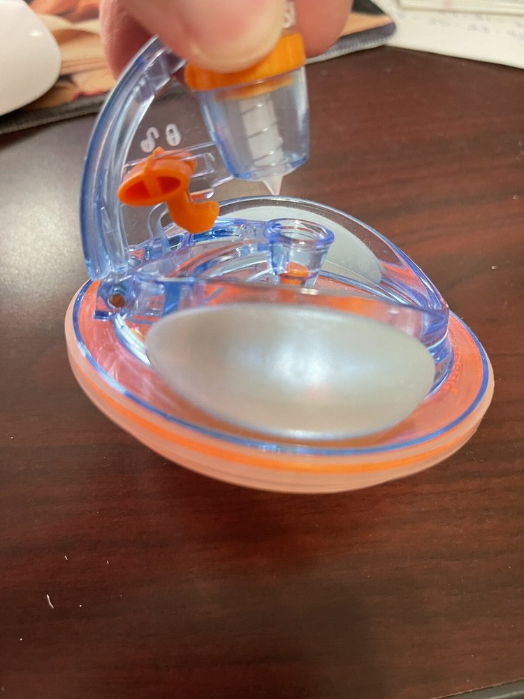 FISKARS ULTRA SHAPE XPRESS USED INCLUDES 1 BLADE