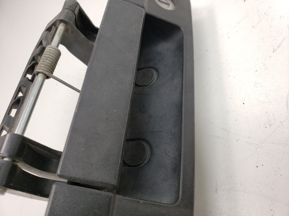 2011-2012 RAM 2500 3500 Tailgate Release Handle No Camera 68044904AD