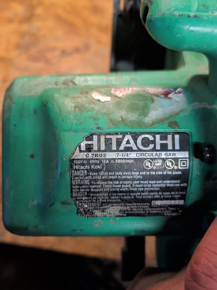 Hitachi C7BD2 7-1/4in Circular Saw