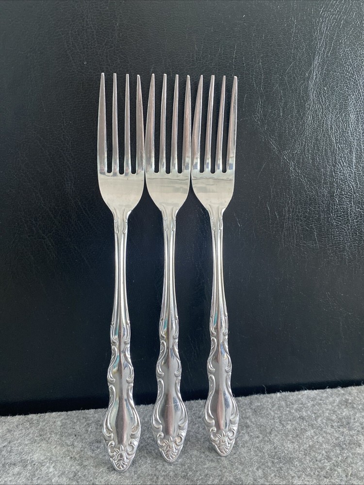 3 TOWLE/SUPREME CUTLERY STAINLESS FLATWARE, "PIERRE" PATTERN DINNER FORKS