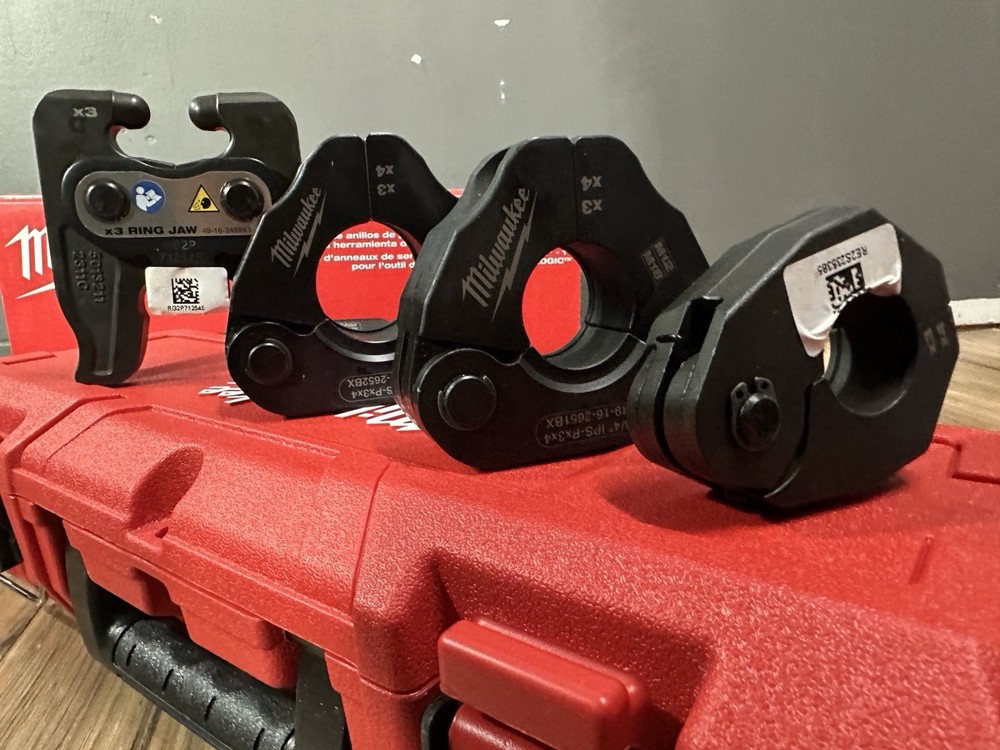 Milwaukee Pivoting Press Ring Kit BundleFor M12 Force Logic