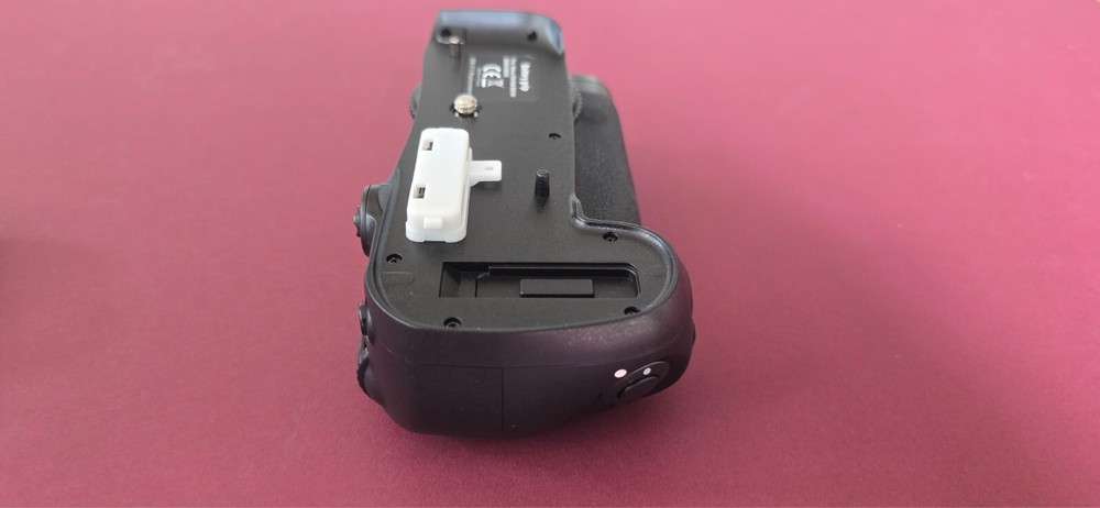 Vertical Battery Handle Grip For Nikon D810 D800 D800E DSLR