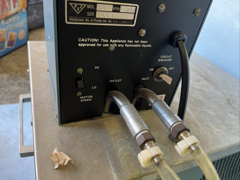 POLYTEMP PolyScience Heating and Refrigerating Water Bath Model 90