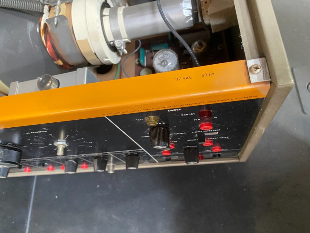 B&K Precision Model 1077B TV Analyst Television Testing Equipment - Powers On