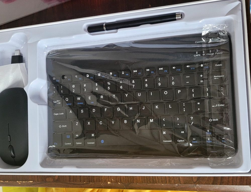 CUPEISI 10"  YQ10S Max KEYBOARD, MOUSE and Pen only