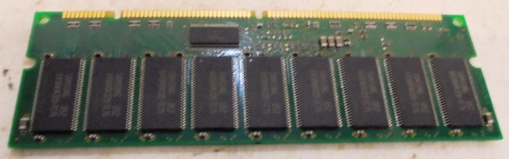 SAMSUNG MEMORY BOARD, PC133R