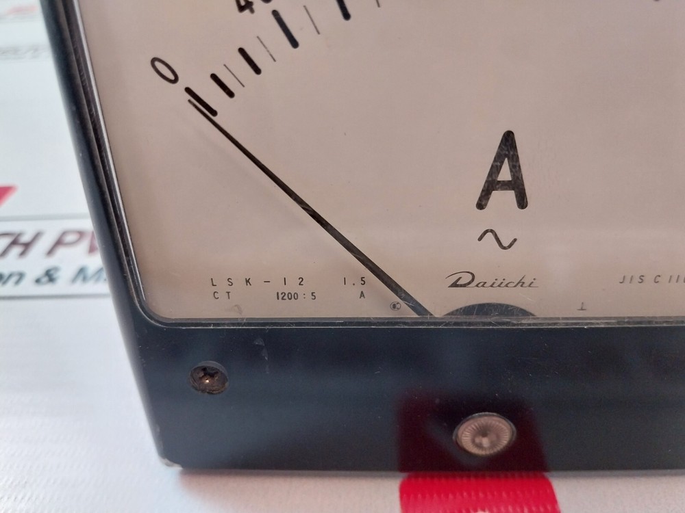 Daiichi Jis C 1102 Panel Voltmeter 0-1200A