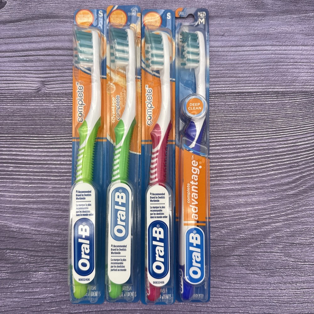 4x Oral B Complete Deep Clean Manual Toothbrush Bristles Soft / Medium