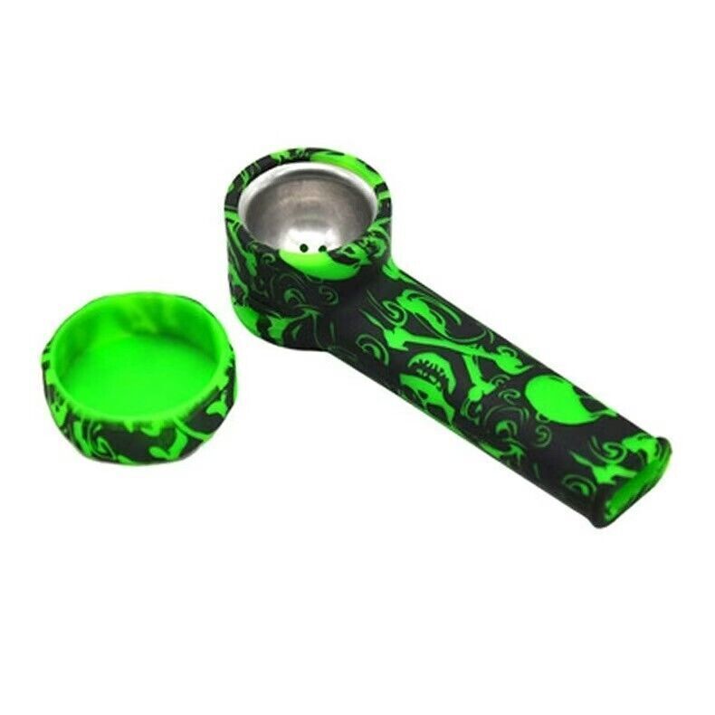 Convenient Skull Print Design Silicone Pipe with Lid Durable and Affordable