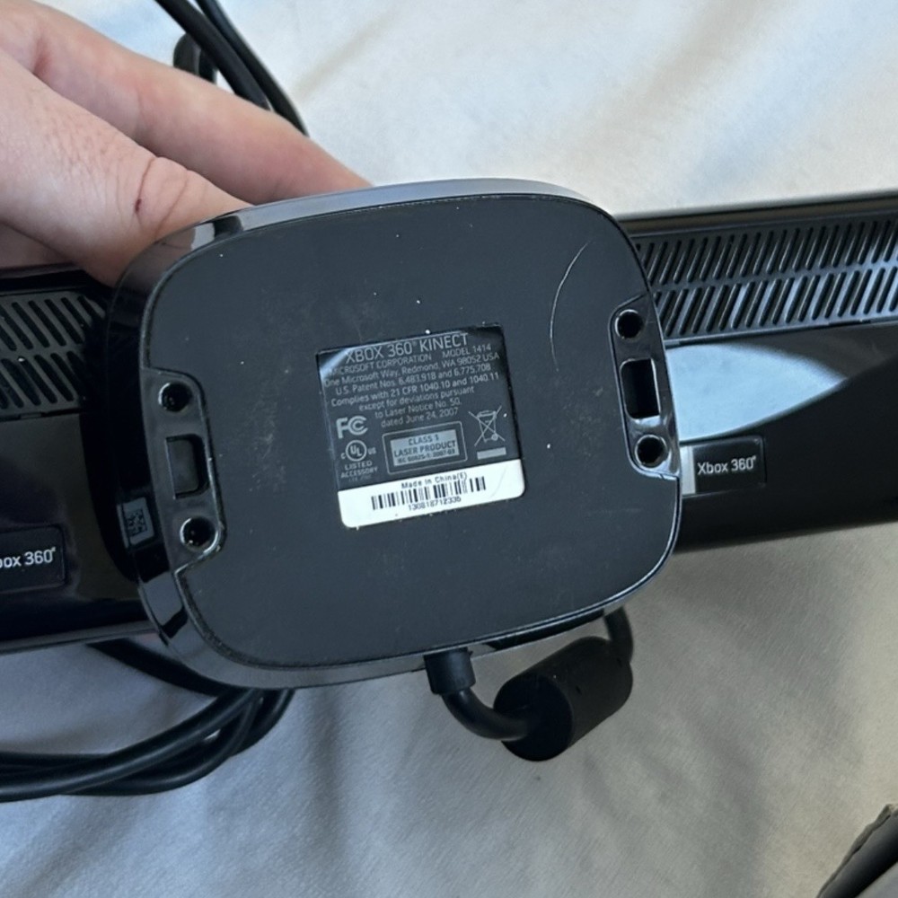 Microsoft Xbox 360 Kinect Sensor Model 1414 with Kinect Adventures Game Boxed