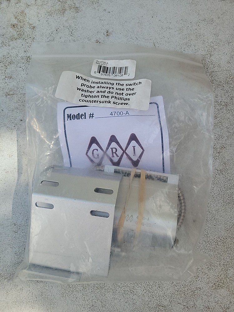 GRI 4700-A Industrial Track Mount Switch
