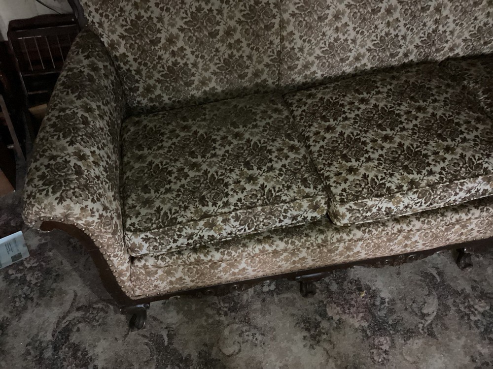Antique Couch See Pics!!!
