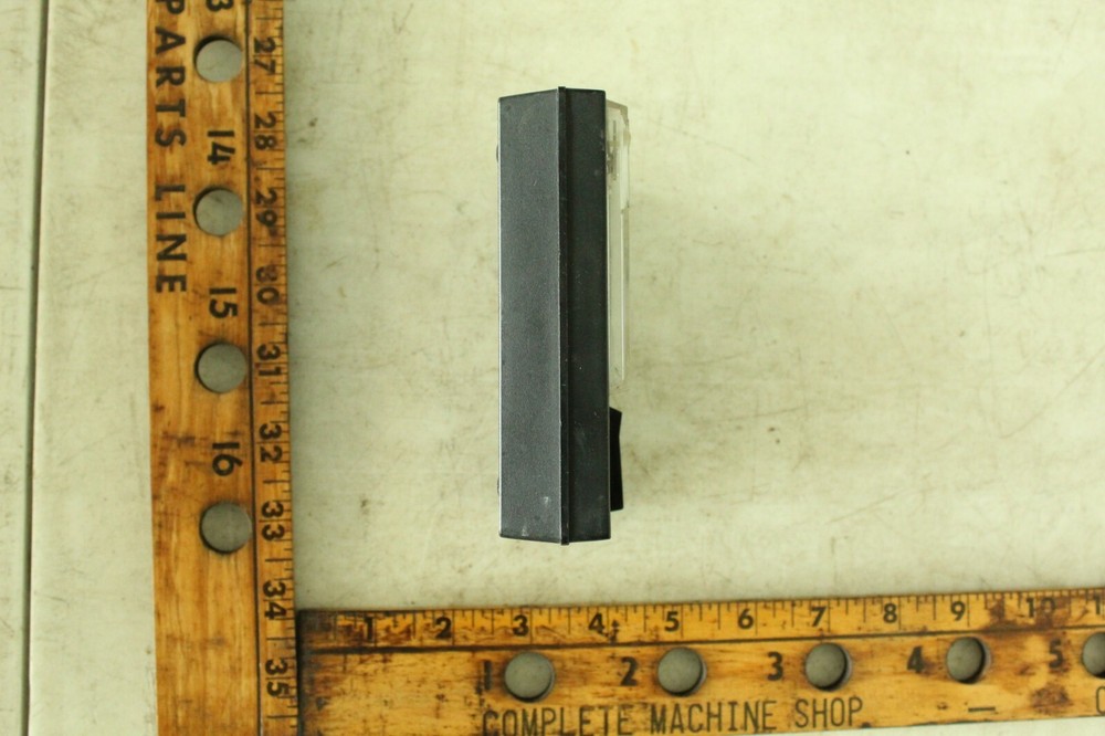 Olsen Voltmeter. Model TE-240. No leads