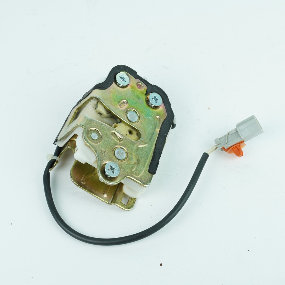 2003 - 2011 Honda Element Lower Left Tailgate Lock Trunk Latch Driver Side 3299