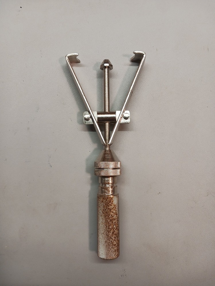 Deluxe Faucet Handle Puller