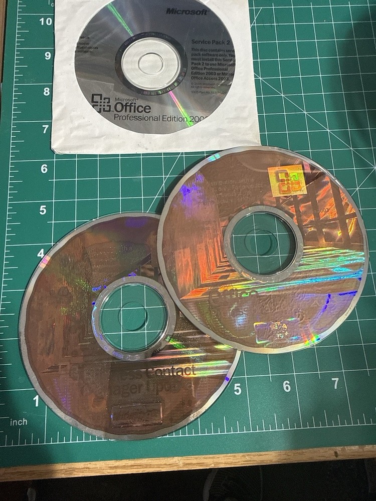 Microsoft Office 2003 Professional OEM 2 Disc w/ COA BCM SP2 XP Untested Key 🔑