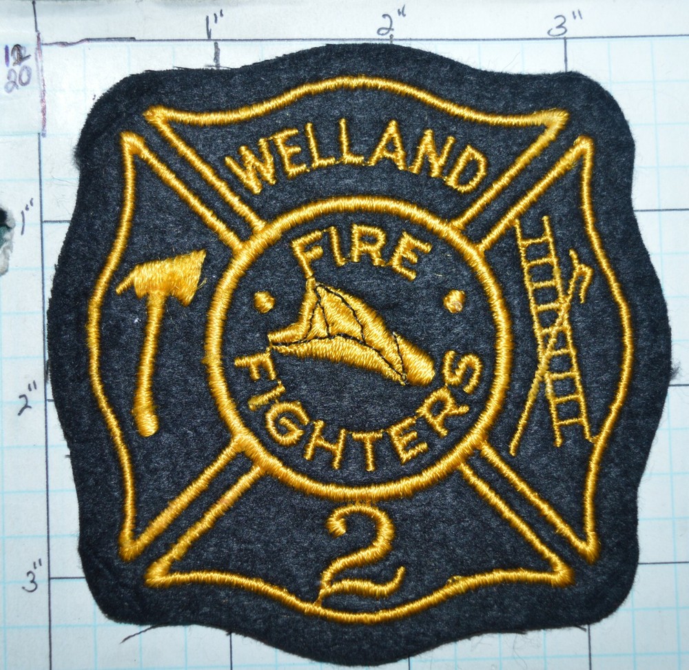 CANADA, WELLAND FIRE DEPT FIGHTERS 2 FELT PATCH