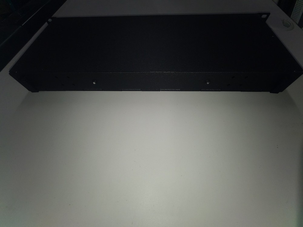 Corning Fiber Panel Housing 1 Rack Unit CPP-01U - Excellent Condition