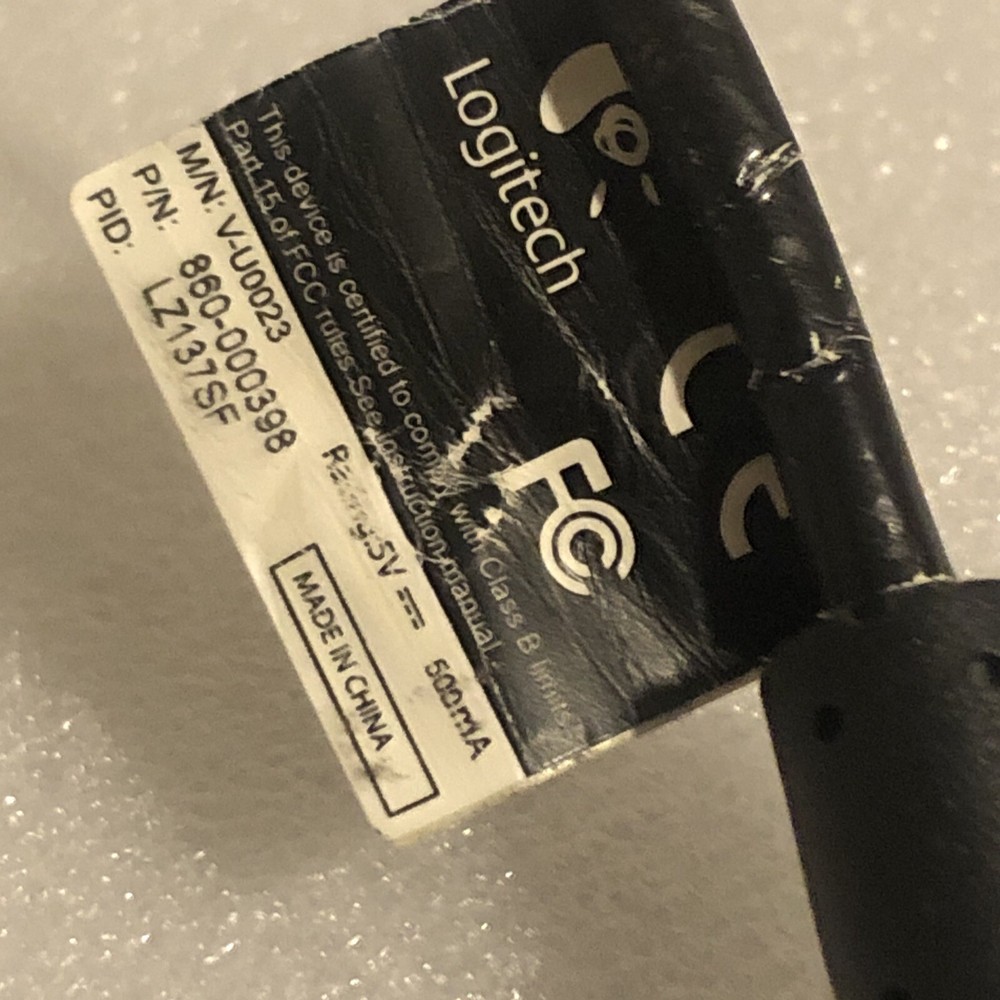 Logitech V-U0023 HD Foldable Auto-Focus USB Video Webcam