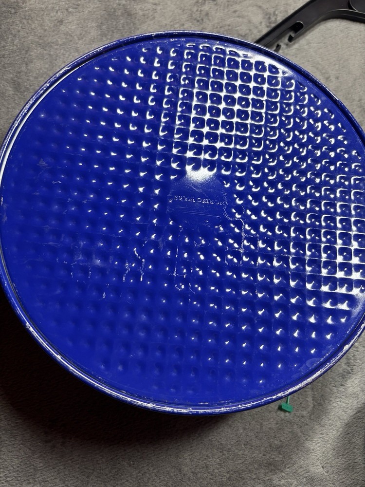 Vintage Blue & White Nordic Ware 9" Spring Form Pan