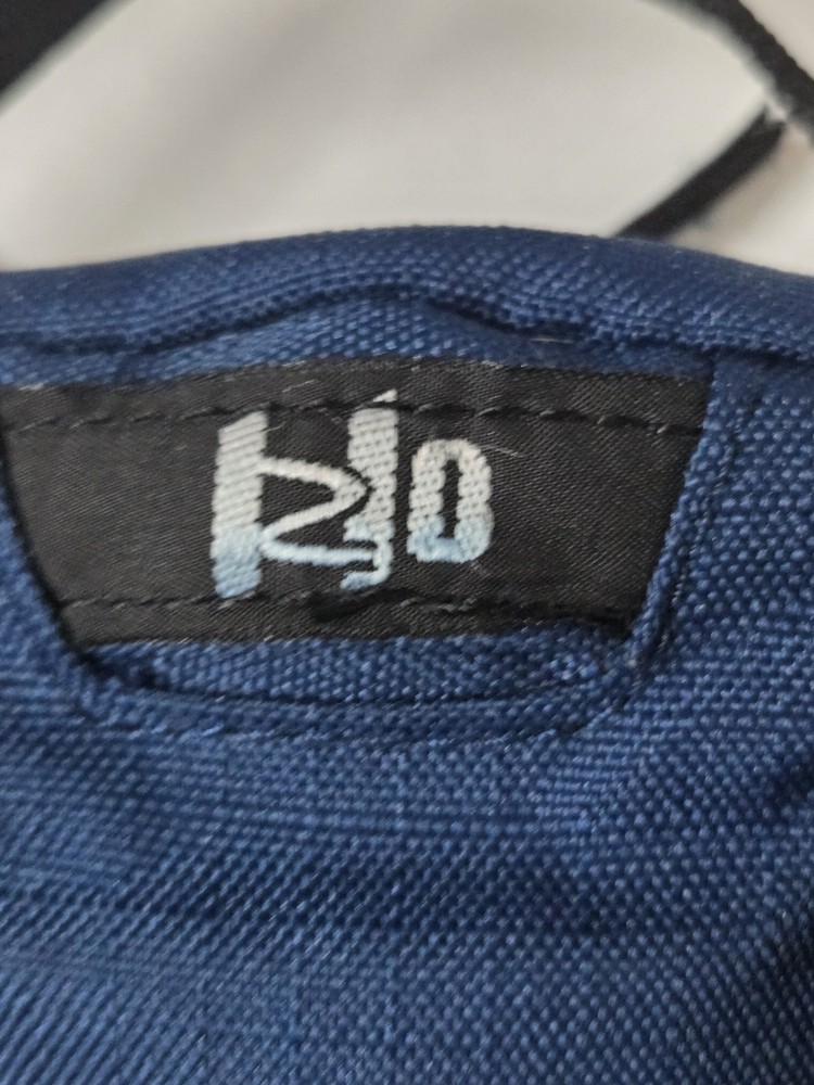 Quest Hydration Backpack, 2 Liter Water Capacity Blue