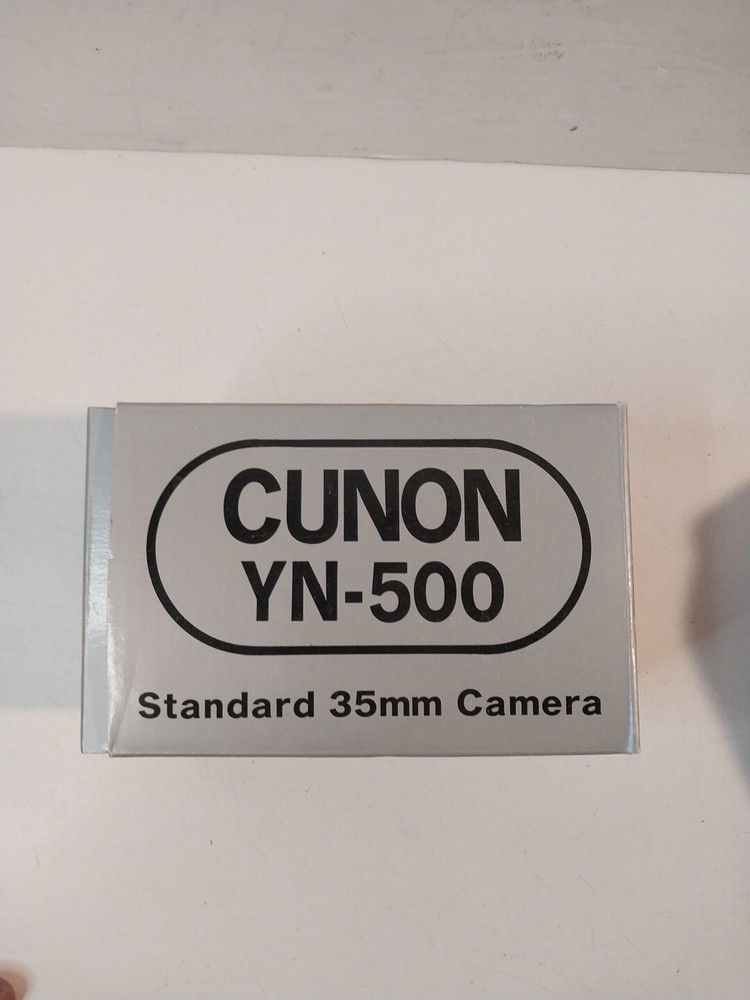 MINT IN BOX CUNON YN-500 Model 35mm CAMERA